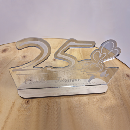 akryl laserskæring 25 års jubilæum skilt